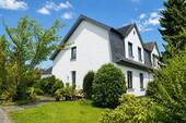 Krefeld - Verberg - 5 Zimmer Mehrfamilienhaus, Wohnhaus zum Kaufen in Krefeld / Verberg