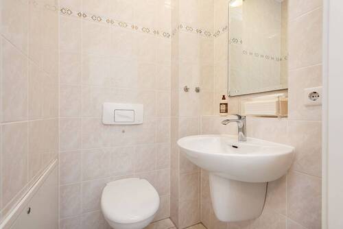 Kleines Gäste-WC - 