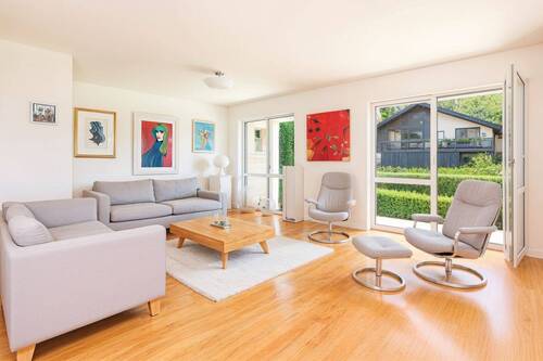Wohnzimmer_Möblierungsvorschlag_2.jpg - Freundliche Maisonette nahe der Havel