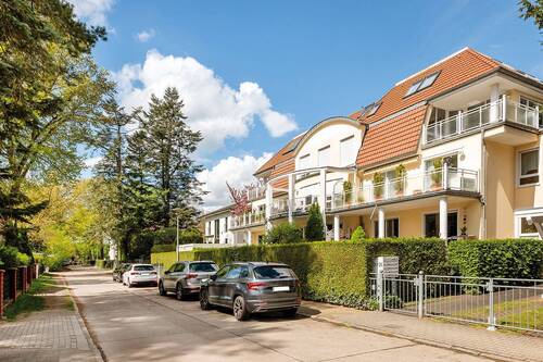 Straßenansicht der Stadtvilla - 4 Zimmer Etagenwohnung zum Kaufen in Berlin