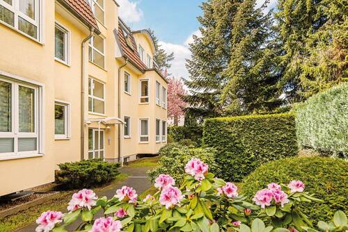 Rückseitiger Hauszugang - 4 Zimmer Etagenwohnung in Berlin