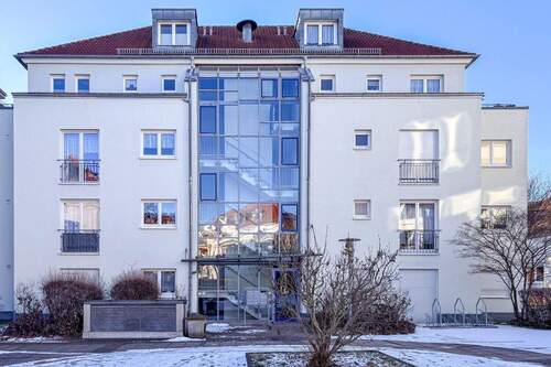 Ansicht vorn - 3 Zimmer Etagenwohnung zum Kaufen in Dresden