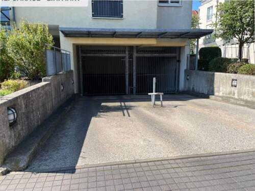 Einfahrt Tiefgarage - 