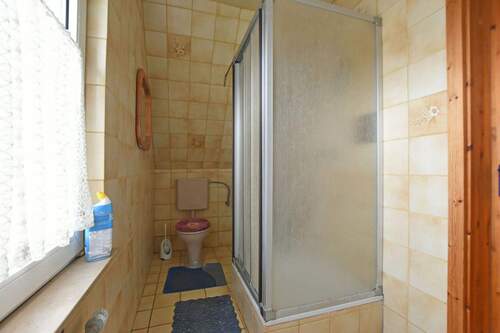 25-5512 - OG Bad Dusche - 