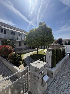 Bild 1 - Außergewöhnliches Architektenhaus mit Loft-Charakter und hochwertigem Wohnkonzept auf drei Ebenen