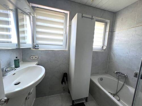 OG: Badezimmer - 