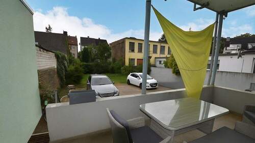 Erdgeschoss - Balkon - 