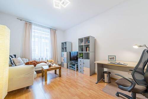 Wohnen - 2 Zimmer Etagenwohnung in Frankfurt am Main