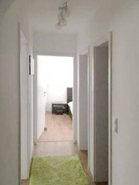 2 Flur 3.jpg - 2 Zimmer Etagenwohnung zur Miete in Forchheim