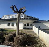 Schickes und modernes Einfamilienhaus in wunderbarer Lage von 52388 Nörvenich