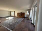 Wohn- und Esszimmer - 