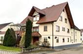 1-Familienhaus - 2 Häuser-doppelte Chance: Großzügiges Einfamilienhaus + vollvermietetes Mehrfamilienhaus-TOP Preis!