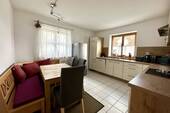 Große Küche - 2 Zimmer Etagenwohnung in Pürgen