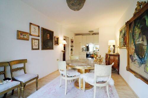 Wohnzimmer - Etagenwohnung mit 56,00 m² in Bremen zum Kaufen