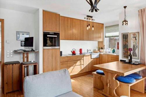 069faa27-4511-4839-acc1-0cfcb8bef173-1872439907.jp - 