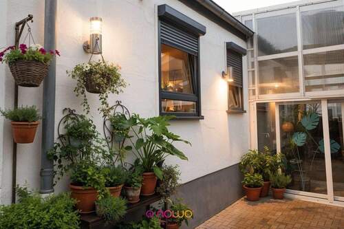 Idee Terrasse / Eingangsbereich - (KI generiert) - 