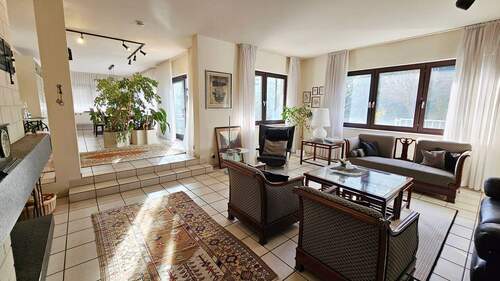 Wohnen mit Blick zum Essbereich - 