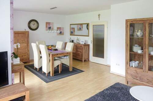 Essbereich (möbliert) - Etagenwohnung mit 74,00 m² in Ebersberg zur Miete