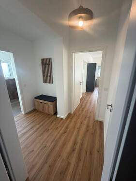 Flur - Etagenwohnung mit 94,00 m&sup2; in Nauort zum Kaufen