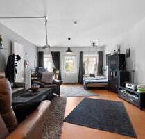 Platz für Ihre Wohnideen: Zweifamilienhaus mit Ausbaupotenzial - Bremen Ohlenhof