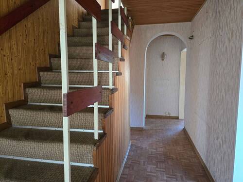  Flur EG - 6 Zimmer Einfamilienhaus zum Kaufen in Lachendorf