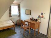 W29 1. Schlafzimmer OG.jpg - 