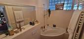 Bad mit Wanne - 