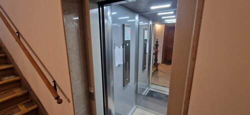 Personenaufzug - 2 Zimmer Etagenwohnung zur Miete in Leipzig