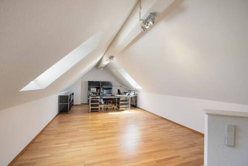 Arbeitszimmer - 