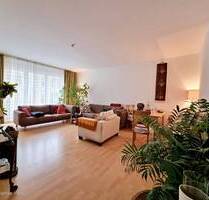 Vermietete 3-Zimmer-Wohnung mit West-Balkon und Fahrstuhl in Berlin-Mitte, OT Alt-Moabit