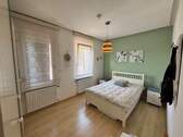 Schlafzimmer 1 - 