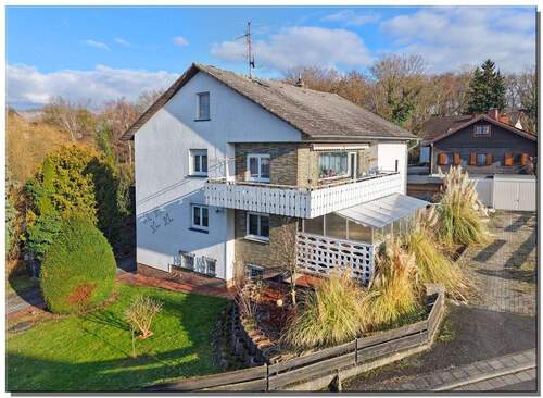 Titel - Viel Platz für 2 Familien, Autos und vieles mehr in schöner Wohnlage von Felsberg Gensungen