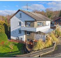 Viel Platz für 2 Familien, Autos und vieles mehr in schöner Wohnlage von Felsberg Gensungen - Felsberg / Gensungen