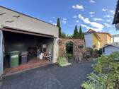 Garage und Hof - 