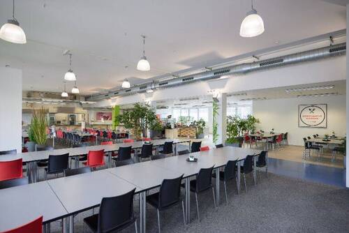 Bild 1 - 816 m² Bürofläche im historischen BCW-Standort Stuttgart - sofort verfügbar