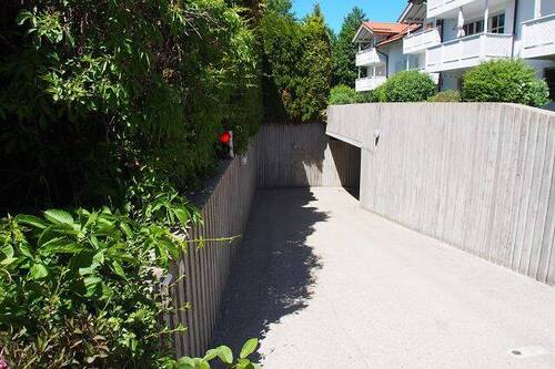 Zufahrt Tiefgarage - 