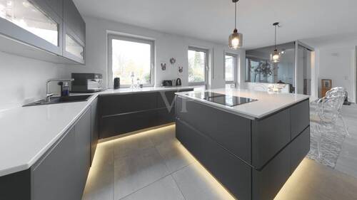 Hochwertige Einbauküche - 6 Zimmer Einfamilienhaus in Uelzen / Groß Liedern