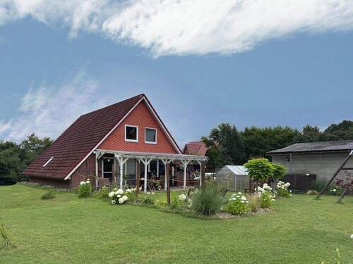 Außenansicht - 5 Zimmer Einfamilienhaus zum Kaufen in Bremervörde