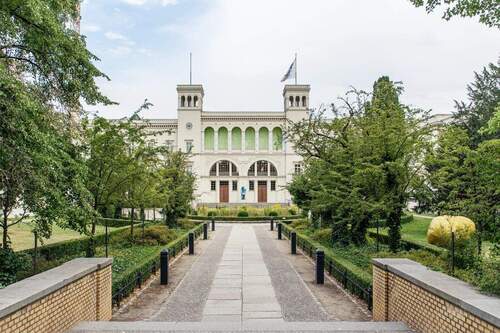 Der Hamburger Bahnhof - Museum für Gegenwart - 