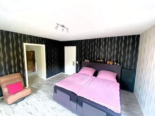 1. Schlafzimmer DG - 