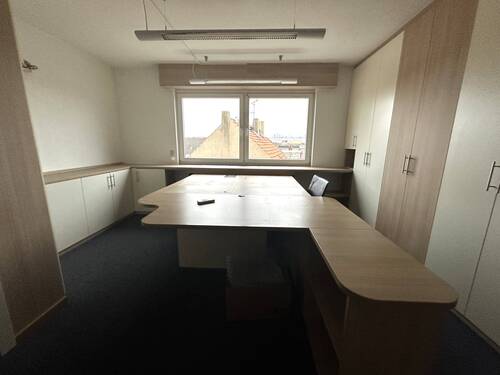 Büro 4 - 