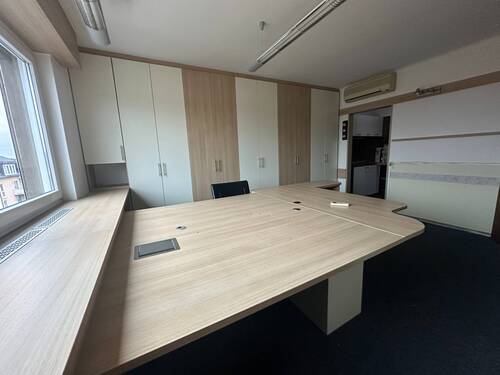 Büro 4 - 