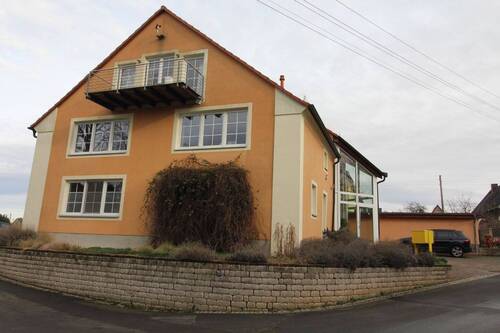 seitliche Hausansicht - 