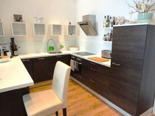 EBK mit Frühstückstheke - 2 Zimmer Etagenwohnung in Schwabach