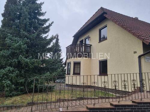 Balkon - 6 Zimmer Einfamilienhaus in Hoyerswerda