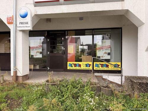 Ansicht - Aus Bankverwertung: Ladenlokal - Gewerbefläche mit ausreichend Parkflächen im Umfeld