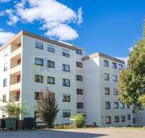 Wohnen mit Weitsicht: Großzügig geschnittene und ruhige 3-Zimmer-Wohnung mit Aufzug in Brigachtal-Kirchdorf!