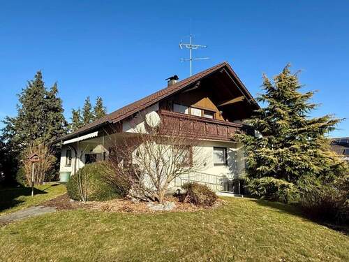 Wohnhaus in Sackgasse - 7 Zimmer Einfamilienhaus zum Kaufen in Meßkirch