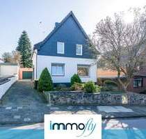 Freistehendes Einfamilienhaus mit 5 Zimmern und sonnigem Südgarten - Wurmtalblick inklusive - Übach-Palenberg