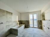 Hauptbad - 4 Zimmer Etagenwohnung zur Miete in Dresden